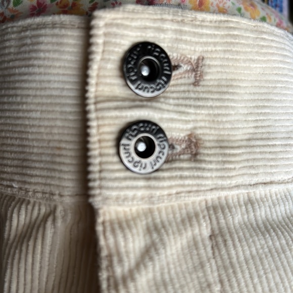 Ripcurl corduroy short shorts - Picture 5 of 5